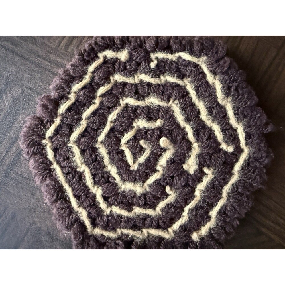 Vintage 1970's Loom Yarn Hot Pad Plate Pan Pot Holder Trivet Spiral Crochet